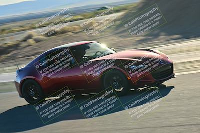 media/Dec-13-2025-Extreme Speed (Sat) [[d129ecb0b9]]/Beginner/Session 3 (Turn 5)/